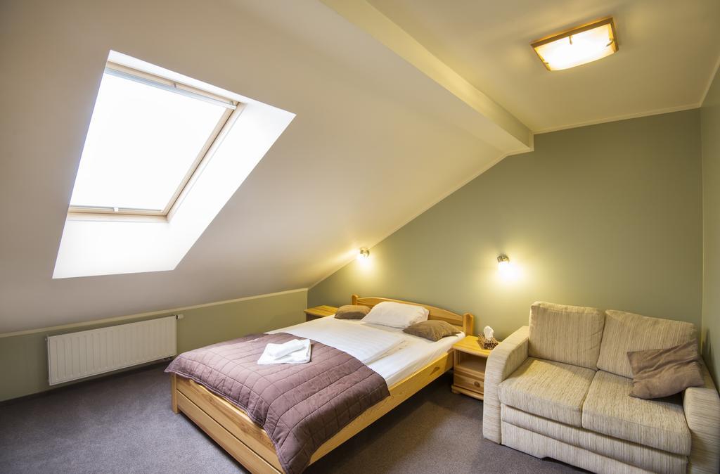 H31 Aparthotel Poznan Room photo